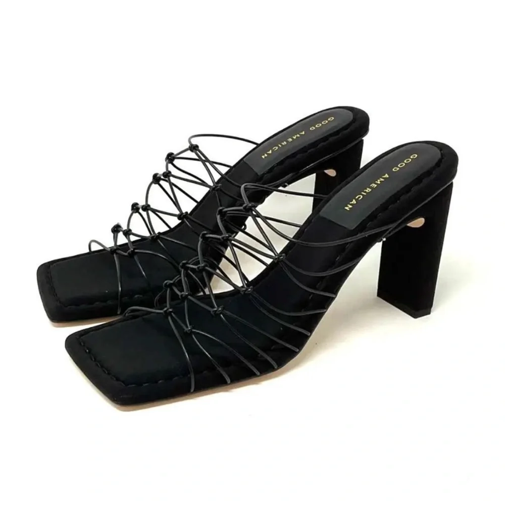 New! Good American Shoes Good American Black Neoprene Caged Mule‎